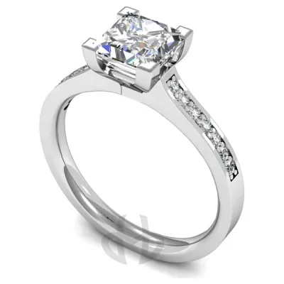 Engagement Rings with Shoulder stones